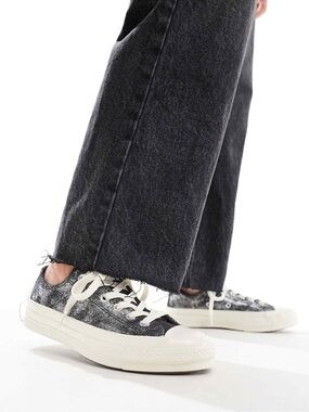 Converse Chuck 70 Ox sneakers in dark silver Nwob